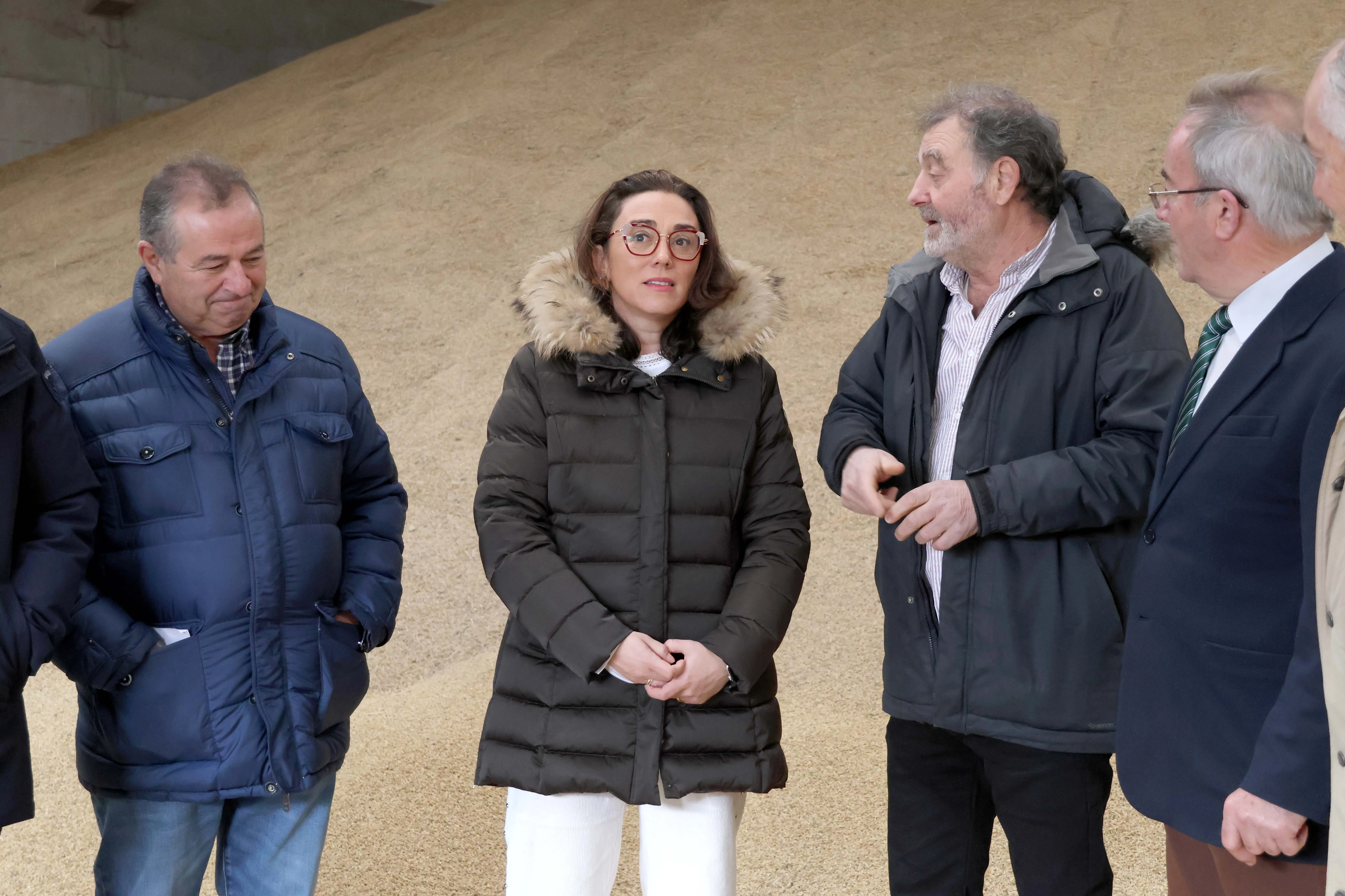 750 empleados públicos de la Junta atienden de forma directa a agricultores y ganaderos