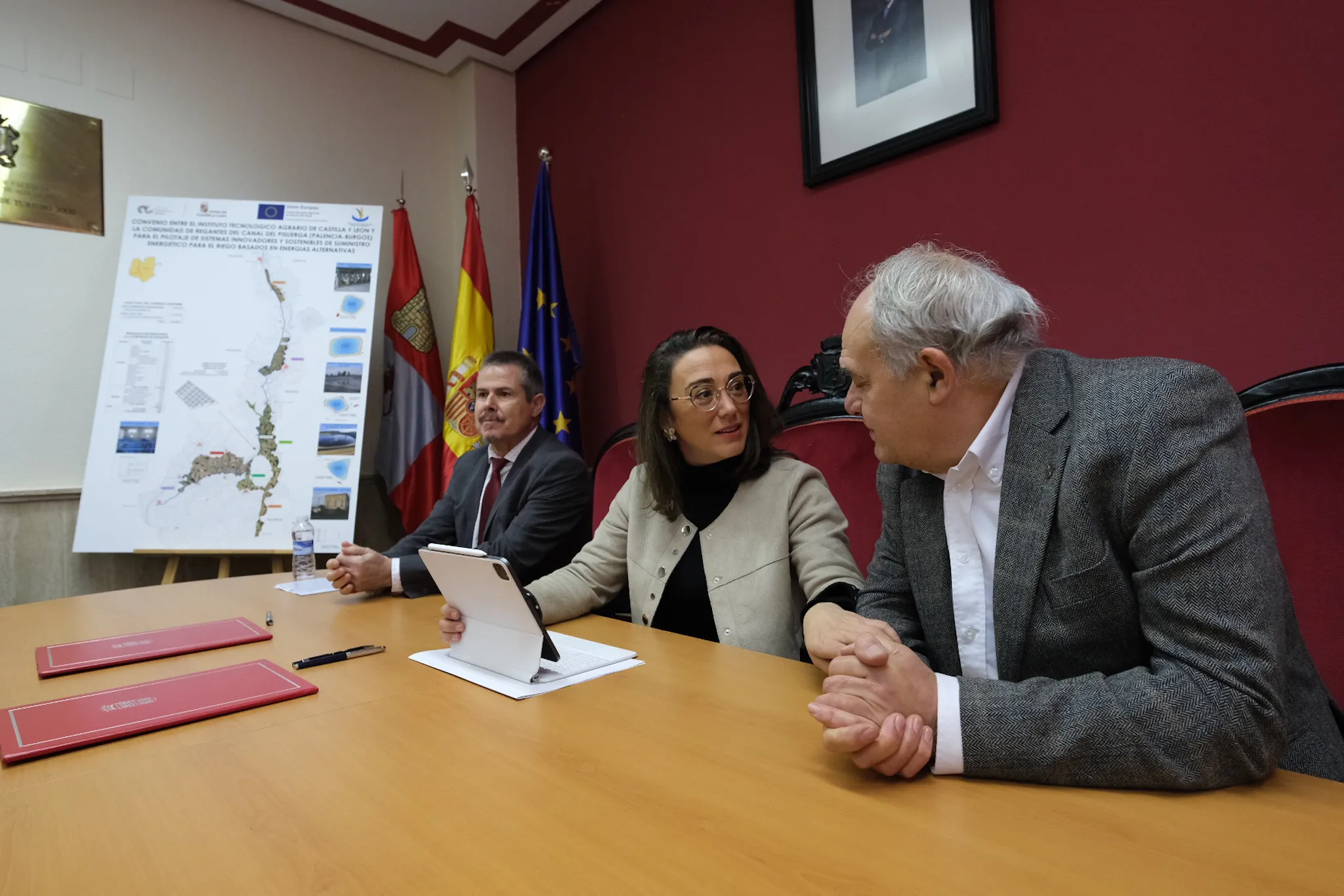 El plan de la Junta para impulsar la eficiencia energética en las comunidades de regantes llegará a 92.300 hectáreas, un 50 % más de lo previsto