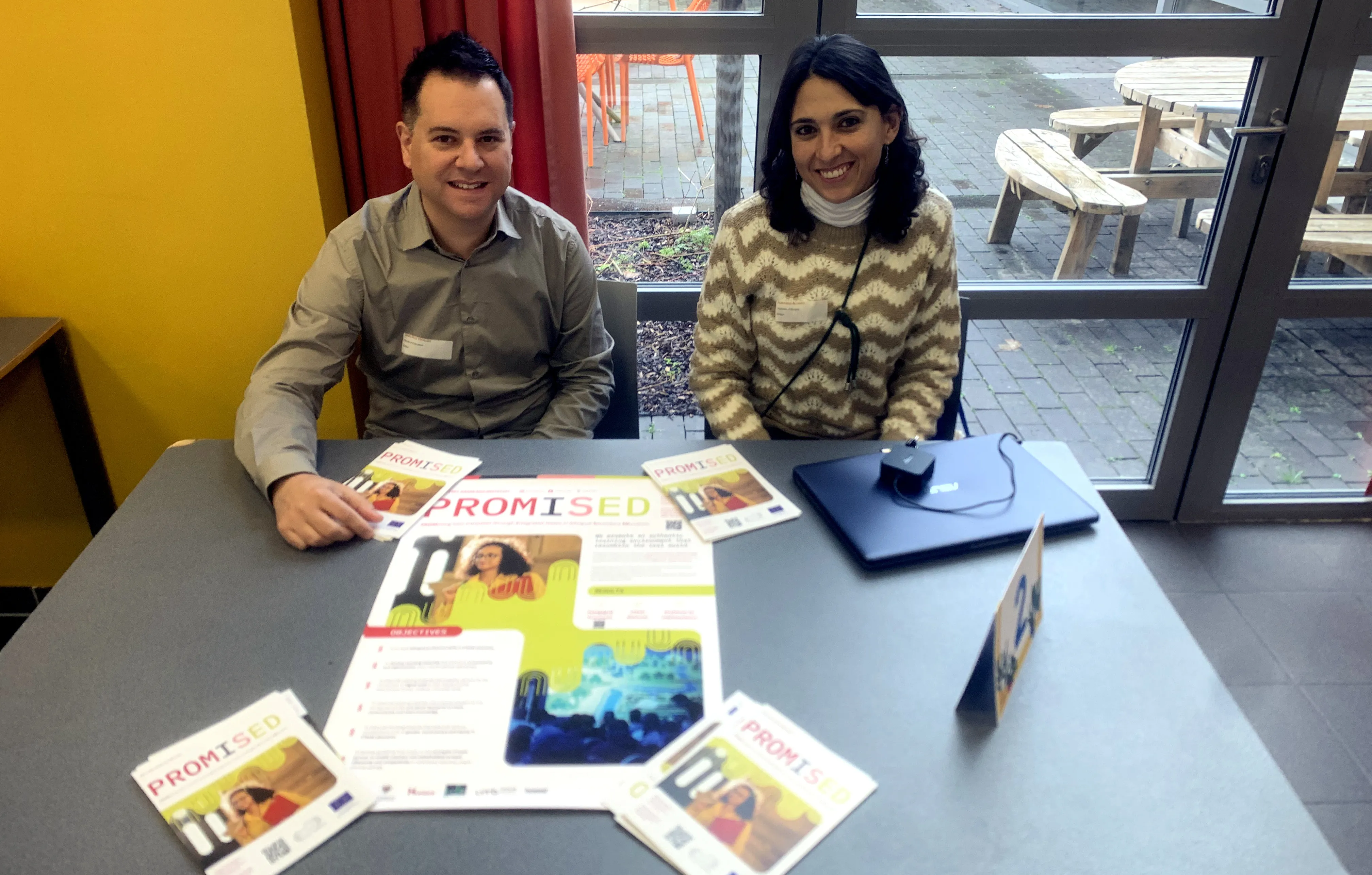 Profesores de la Universidad de Burgos presentan el proyecto Erasmus + PROMISED en Bélgica
