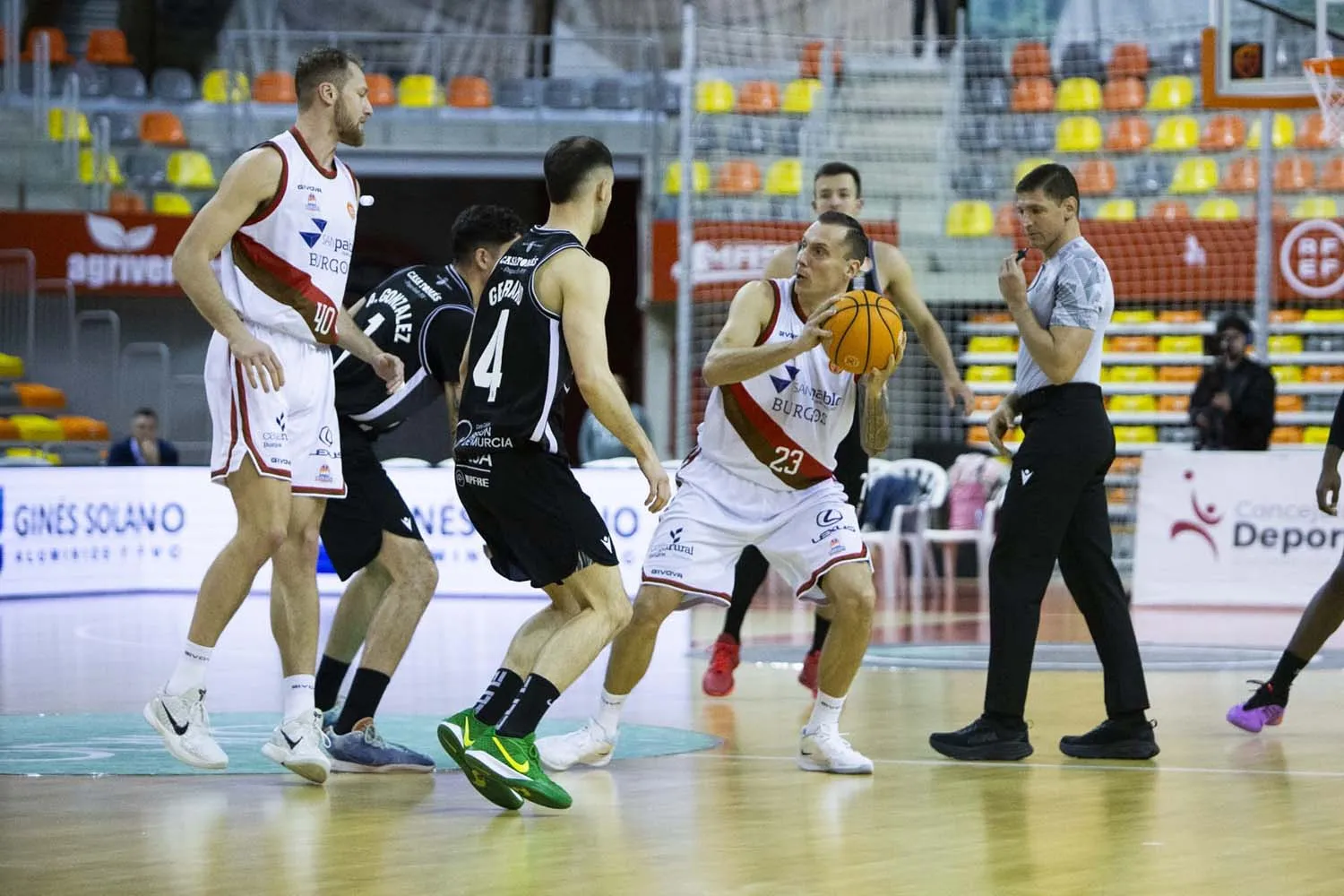 El San Pablo sufre para ganar en Cartagena (73-83)
