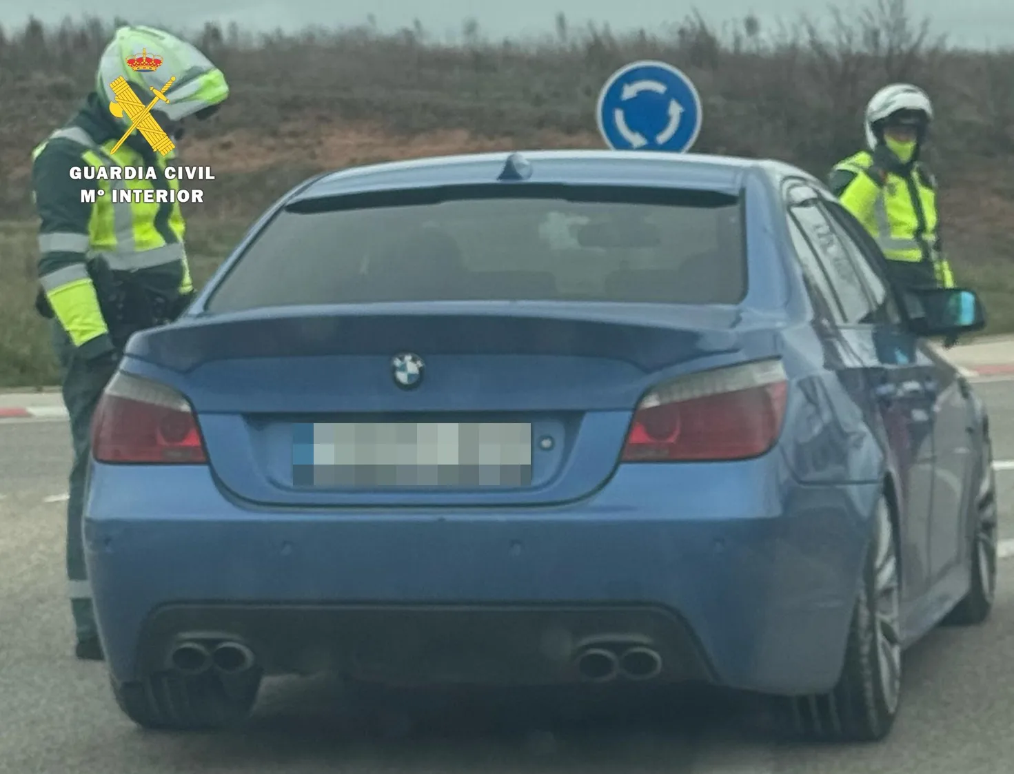 Investigan a un hombre por no tener permiso de conducir