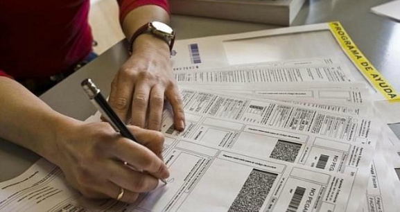 Revisar la renta y desconfiar de mensajes sospechosos: las claves ante la nueva campaña