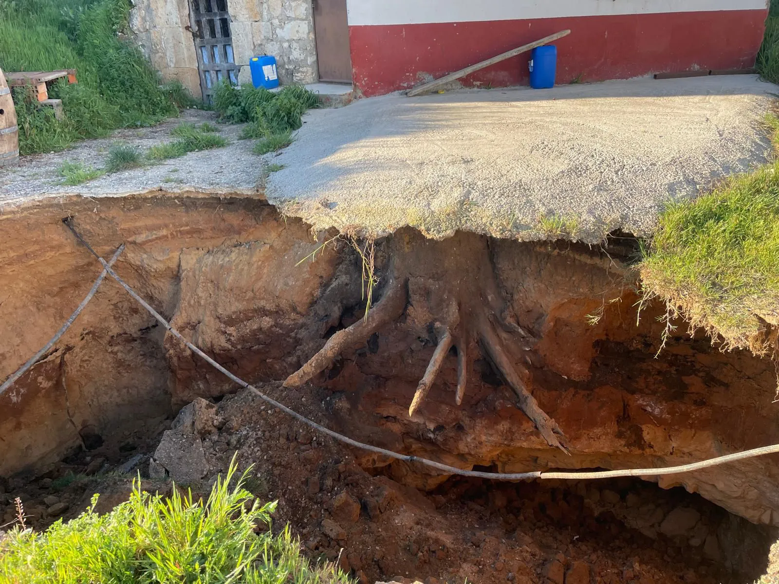 VOX propone un plan integral para la puesta en valor de las bodegas tradicionales de Burgos