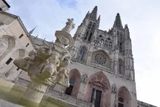Burgos activa un fondo solidario de hasta 300.000 euros desde la Catedral