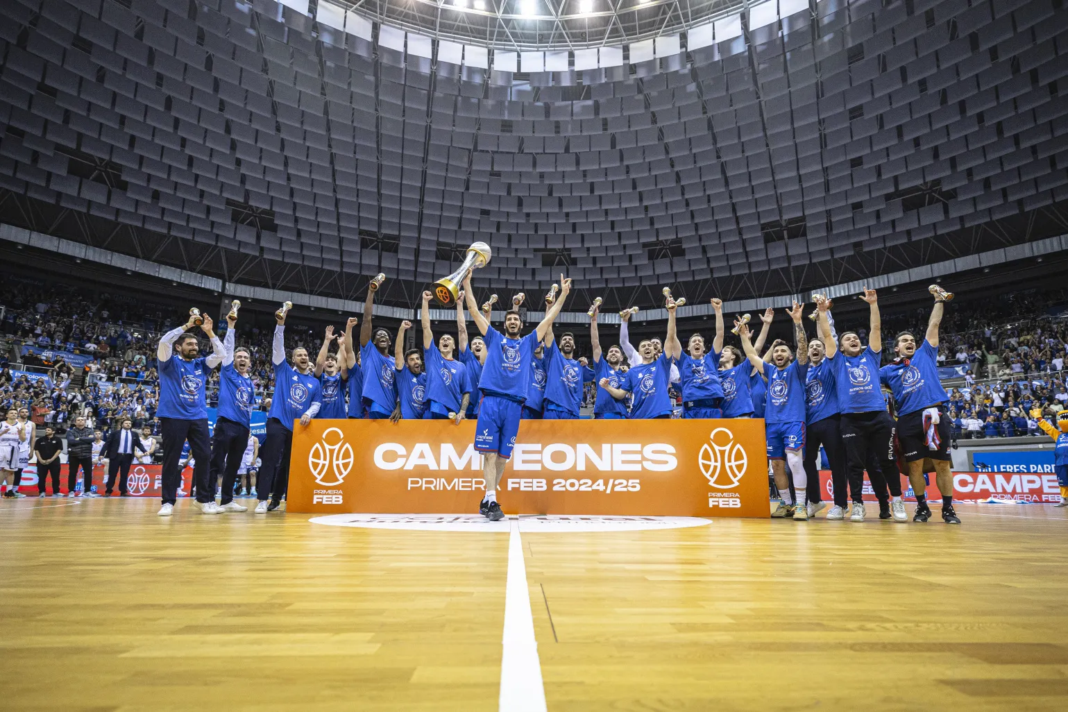 El capitán del San Pablo Burgos, Álex Barrera deja el baloncesto