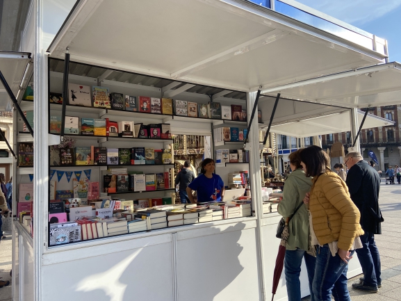 Burgos acoge Librarte 2025, la feria de edición artística con creadores internacionales y nuevas propuestas en arte en papel