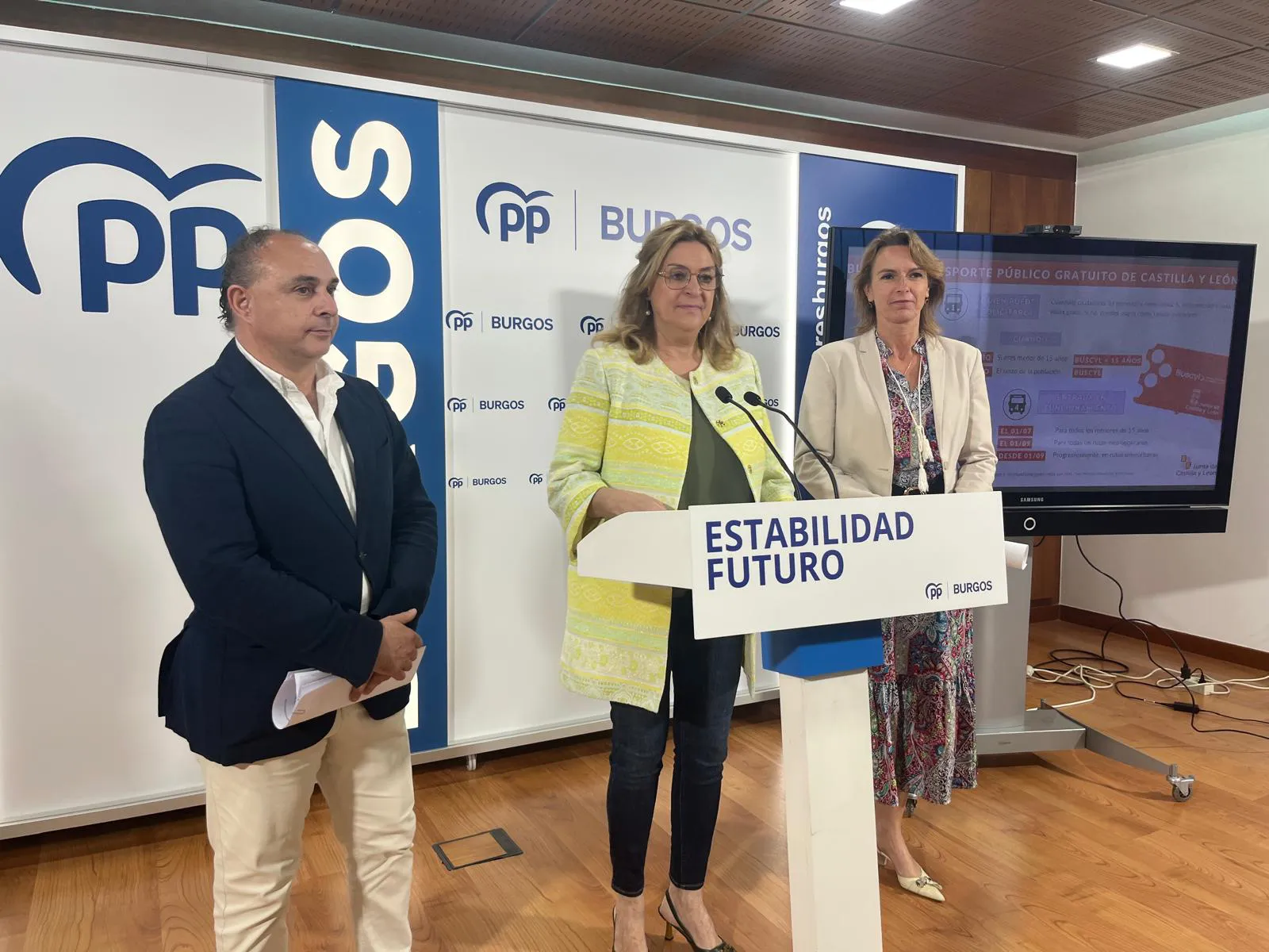 El PP de Burgos aplaude la iniciativa de la Junta de los autobuses gratuitos