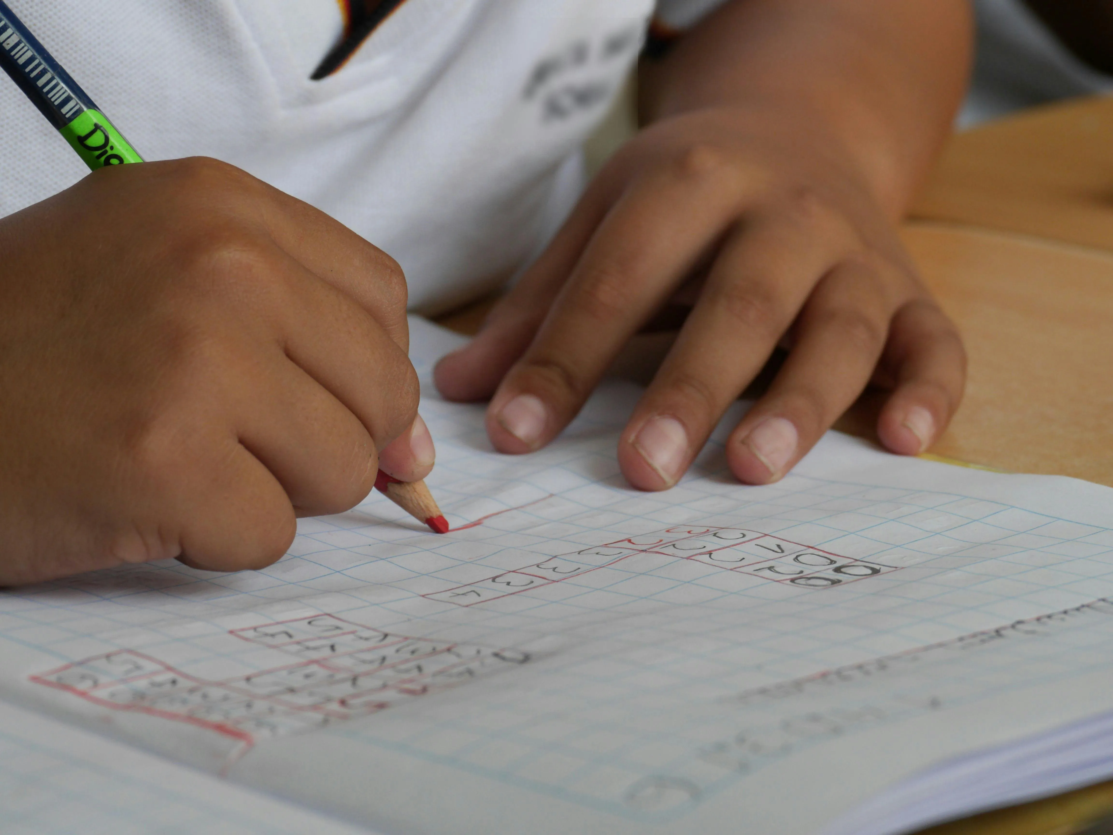 Educación Burgos: Más de 9.000 alumnos de Burgos recibirán libros de texto gratuitos el próximo curso