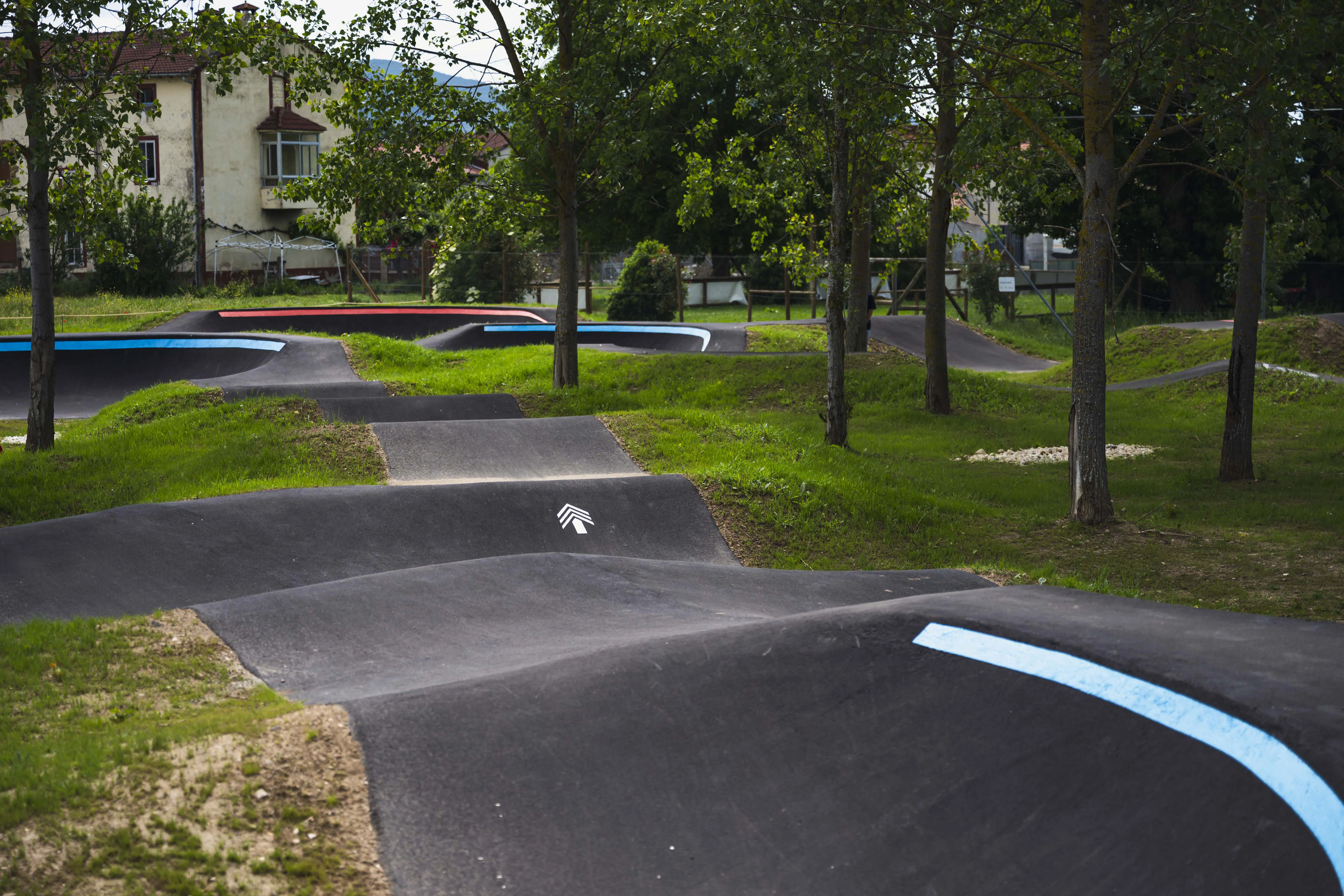 Medina de Pomar inaugura su nueva pista de pumptrack de 300 metros