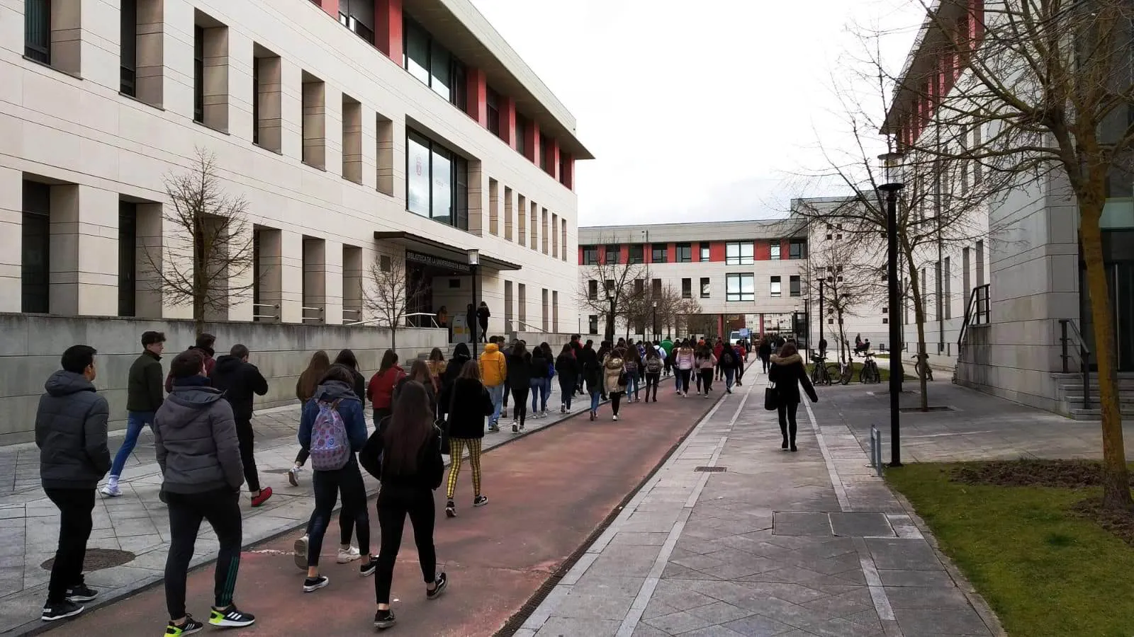 Sociedad y Vida Burgos: Elegir carrera no es fácil: claves para ayudar a los jóvenes en una de las decisiones más complejas de su vida