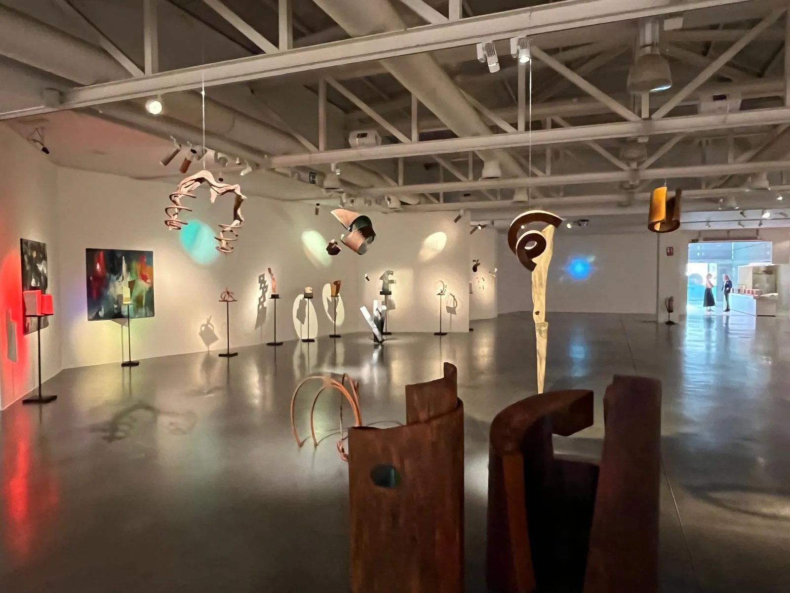 Equipo Sólido presenta en Burgos su exposición ‘Sombra y Luz’