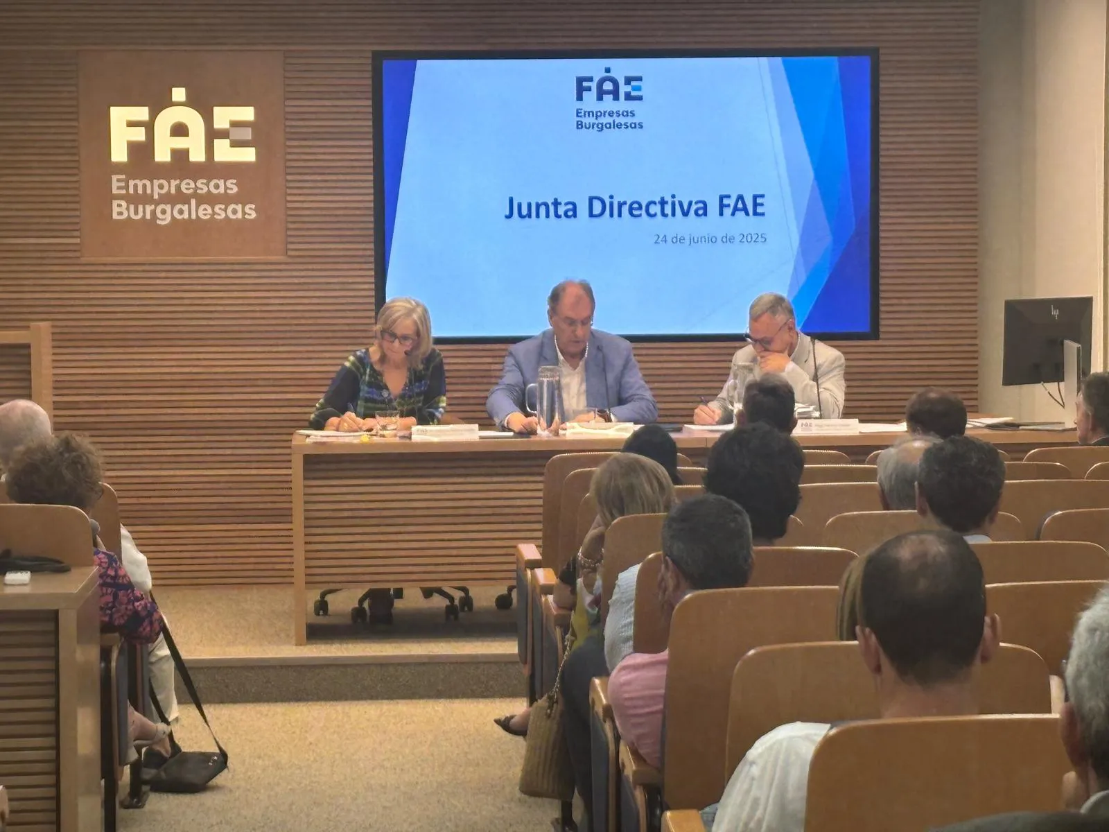 Miguel Ángel Benavente anuncia que volverá a presentarse para presidir la FAE