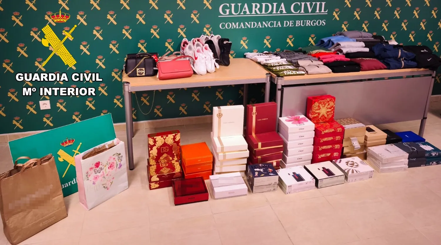 Cuatro detenidos en Burgos por hurtar ropa y perfumes