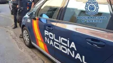 La Policía Nacional salva la vida a una mujer tras un atragantamiento en Miranda