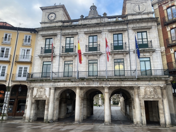 Luz verde al suministro de energía eléctrica en los edificios municipales