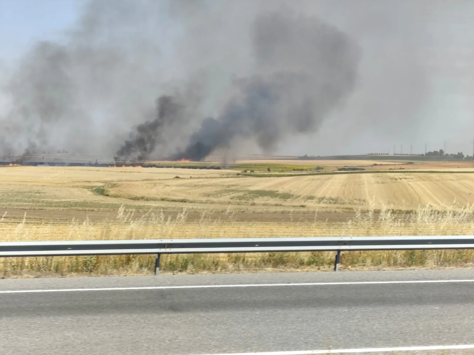 La Junta informa de niveles elevados de partículas en el oeste de Castilla y León como consecuencia de los incendios