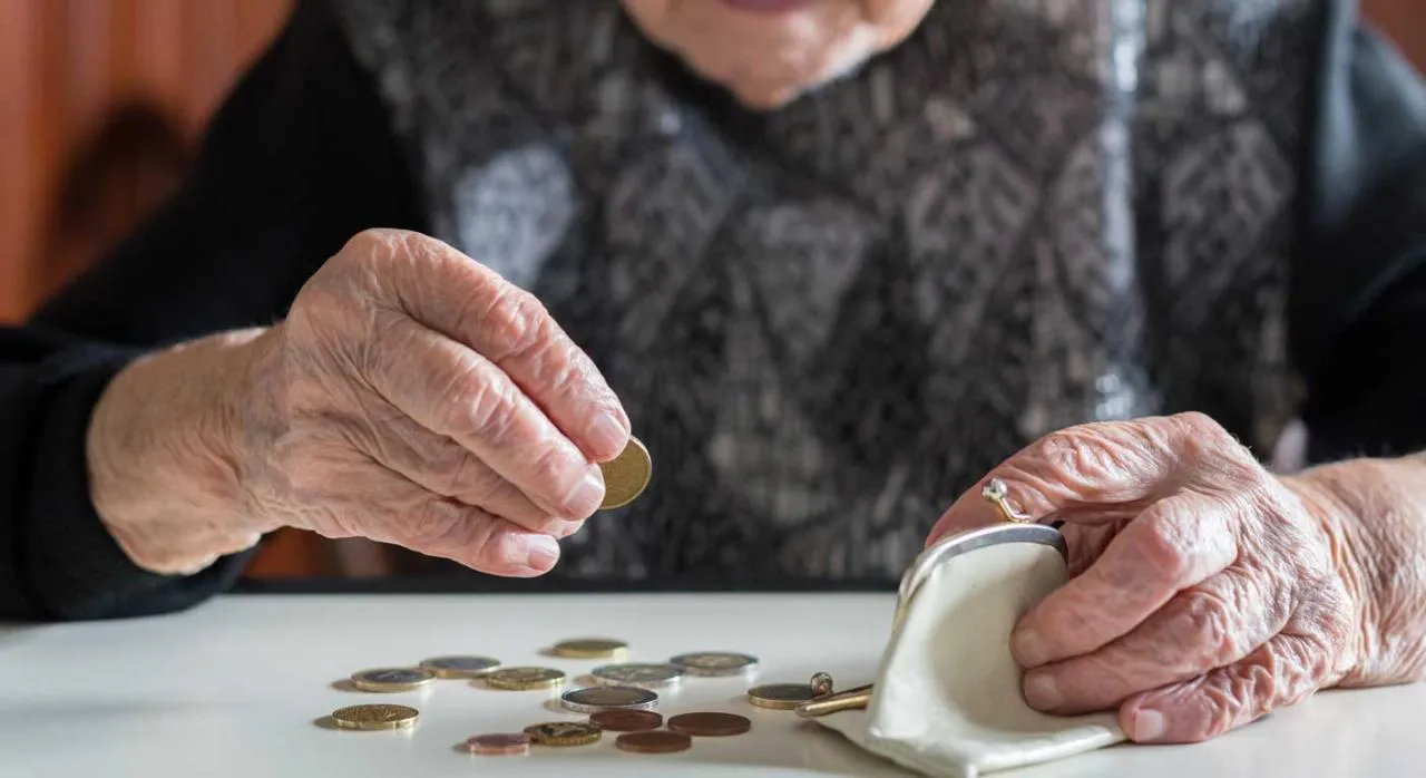 Economía y Empresa Burgos: La pensión media de jubilación en Burgos se sitúa en 1.595 euros