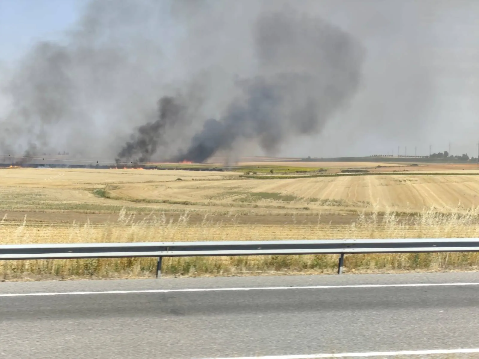 La Junta de Castilla y León valora de manera positiva la evolución de los incendios