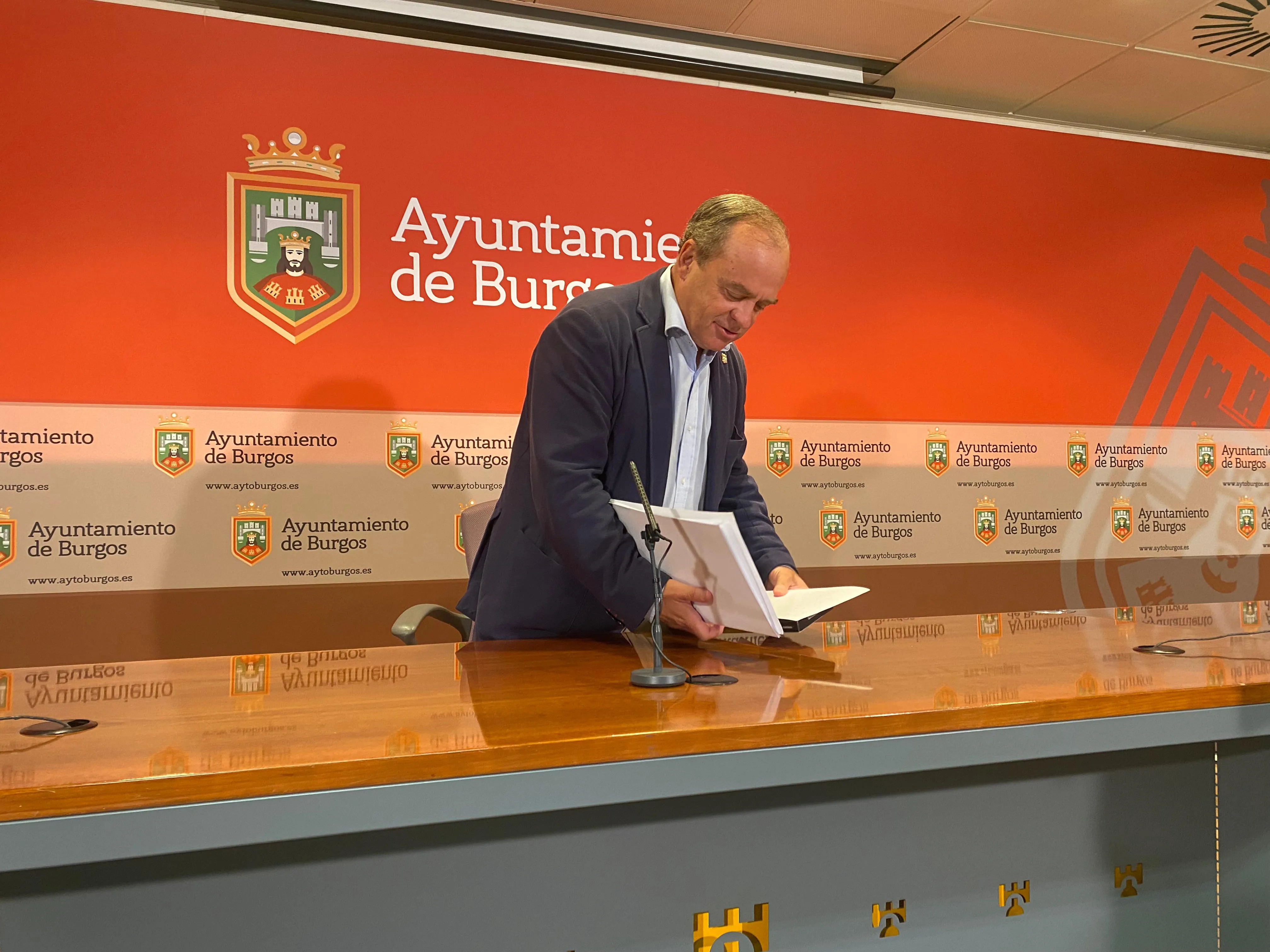 VOX llevará al pleno del Ayuntamiento la declaración del Espolón como BIC y la ampliación del servicio de autobuses
