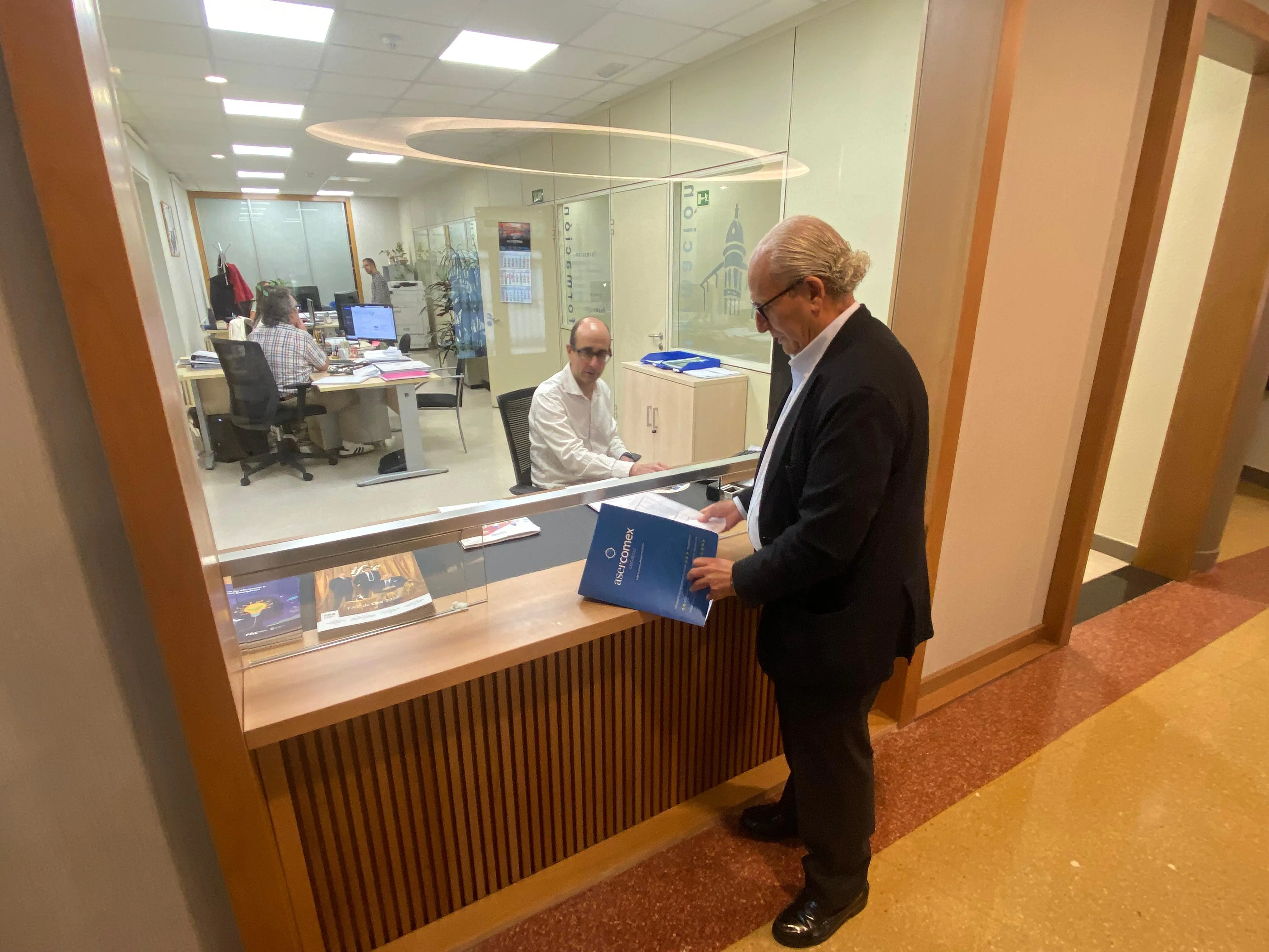 Los candidatos a presidir la FAE Andrés Hernando e Ignacio San Millán se reunirán cuanto antes