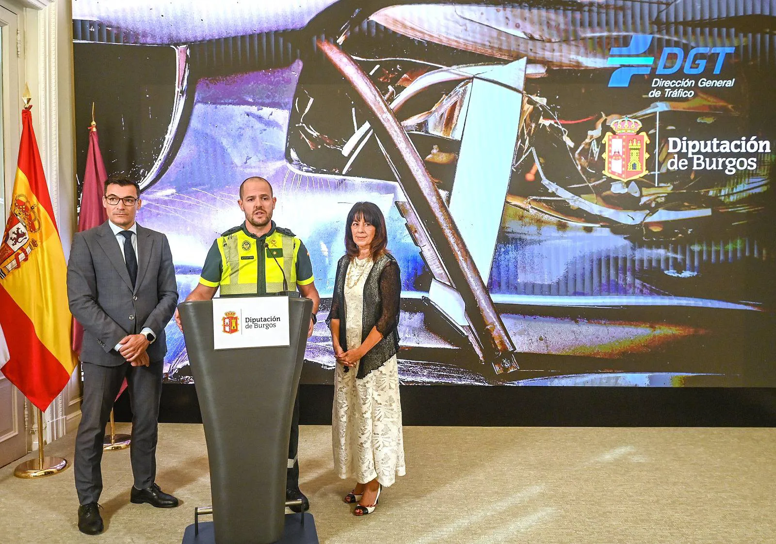La DGT organiza en Burgos charlas sobre accidentes de tráfico con animales silvestres