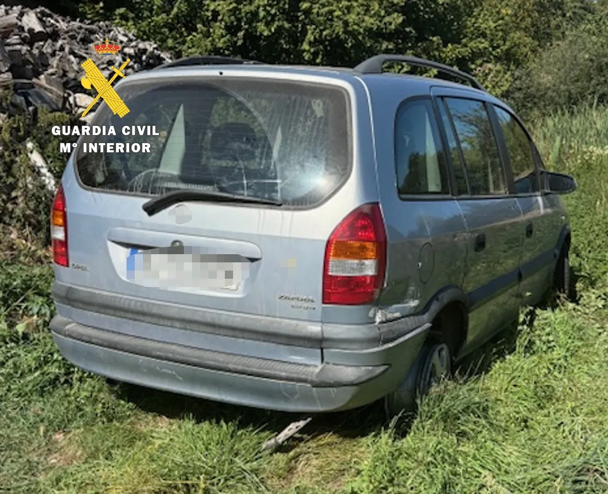 Ponen a disposición judicial a un varón por el robo de un turismo