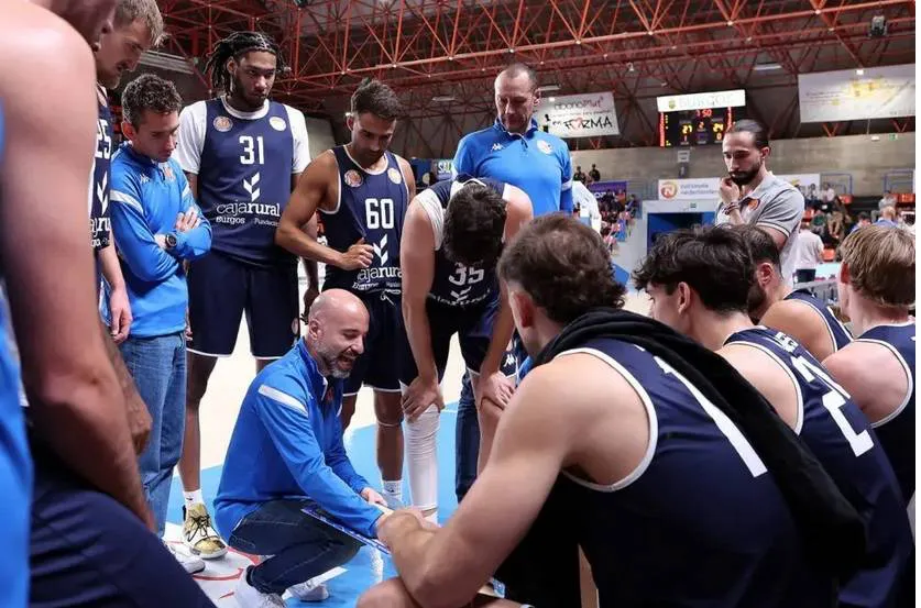Baloncesto Burgos: El CB Tizona comienza con buen pie la temporada (106-91)