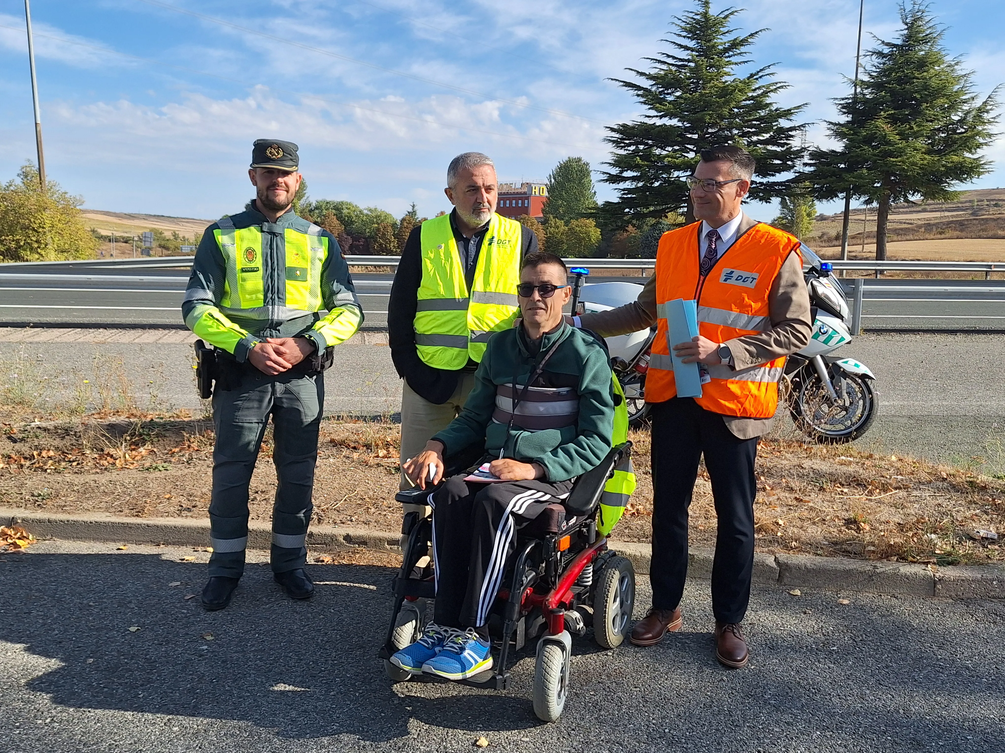 La DGT pone en marcha del 6 al 13 de octubre una campaña especial de vigilancia y control de las distracciones al volante