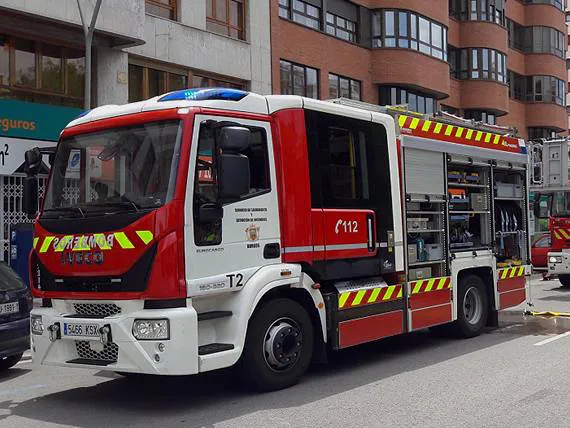 Quince bomberos de Miranda de Ebro se forman en liderazgo y gestión de emergencias