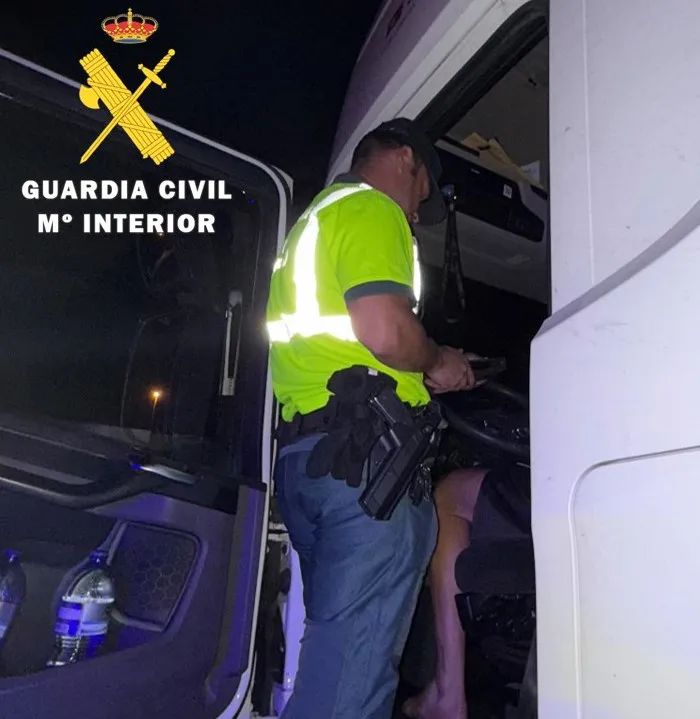 Sucesos Burgos: Detectan múltiples infracciones graves en un vehículo articulado en la AP-1 en Burgos