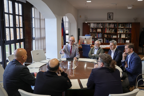 UBU y Fsas Technologies (Fujitsu) colaboran para impulsar la IA y la computación cuántica en Burgos