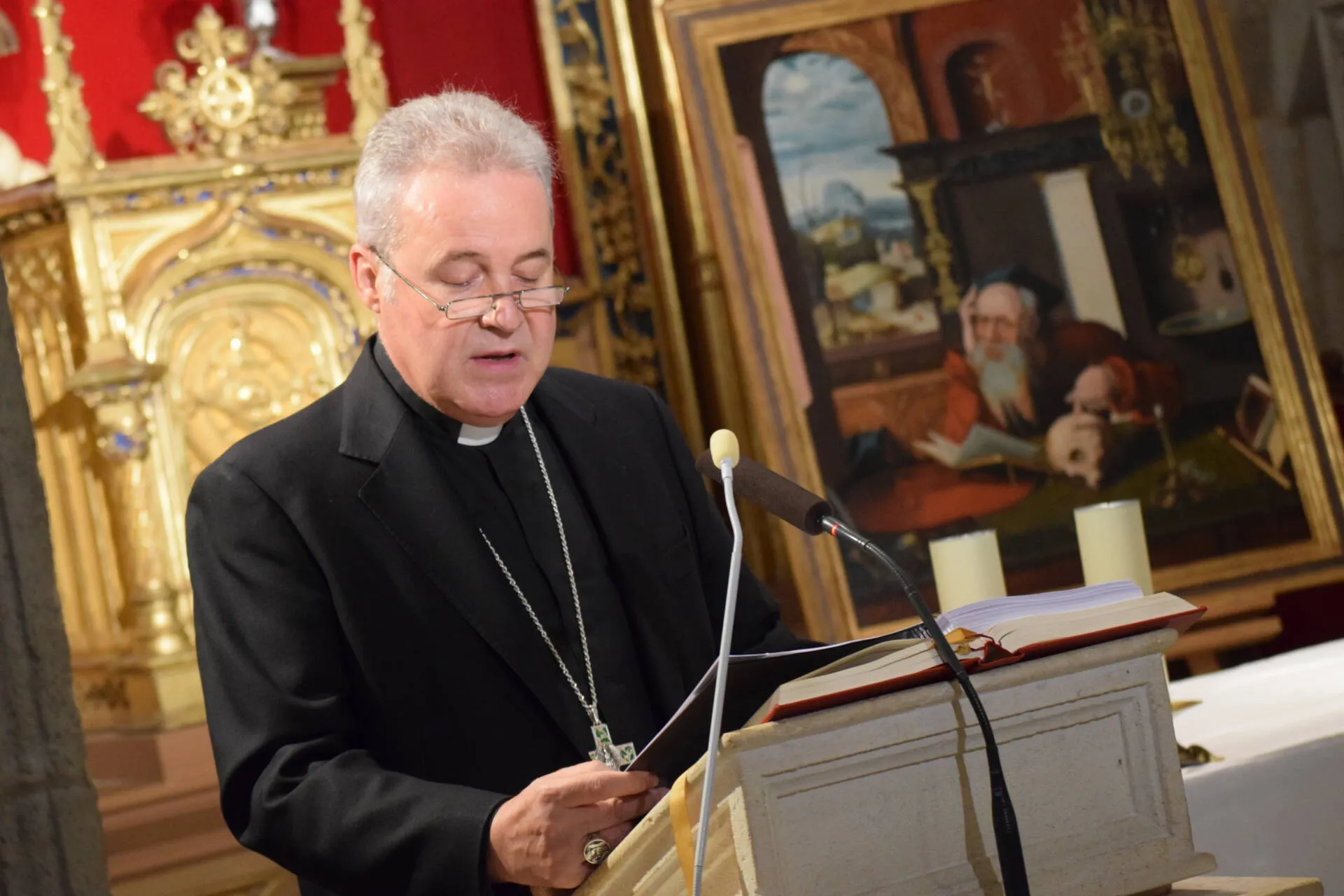 Mons. Iceta: Decir Navidad es volver a casa y saberse en los brazos de Dios