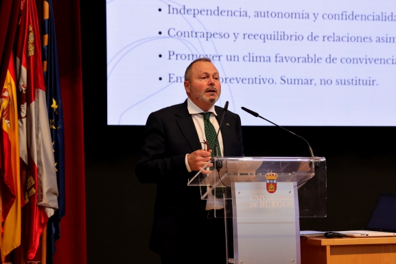 La UBU abre la reforma de sus estatutos y elige a Miguel Ángel Iglesias como nuevo Defensor Universitario