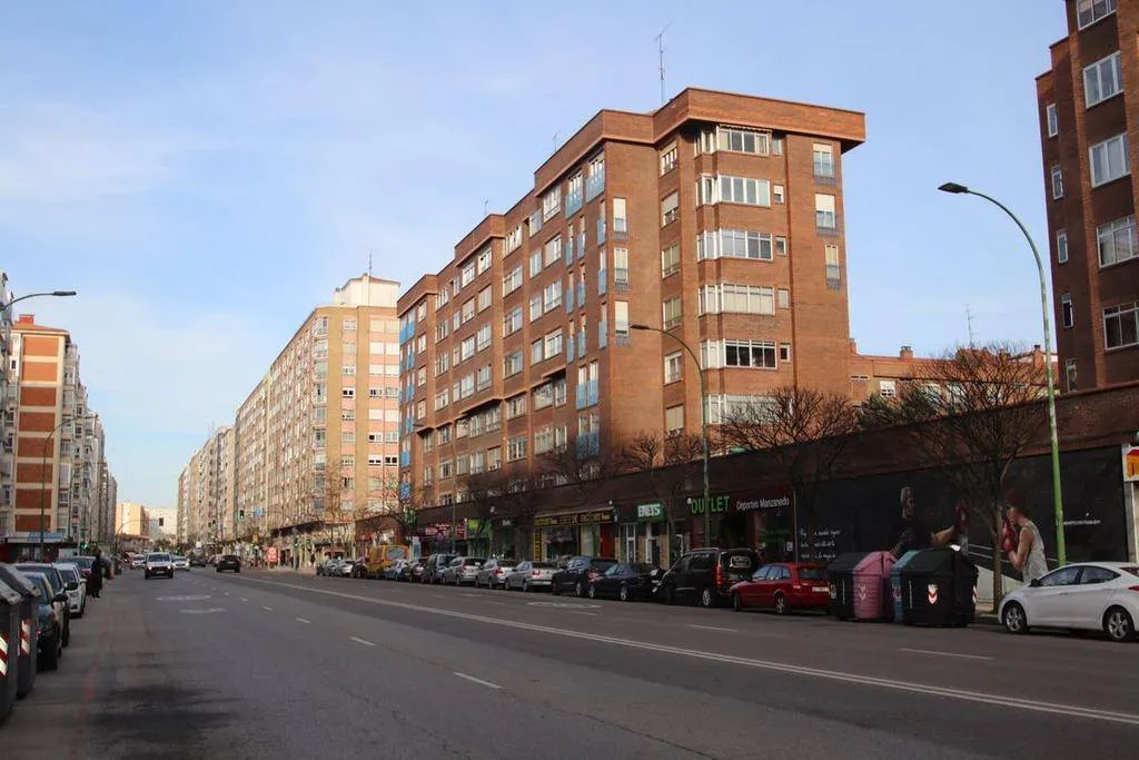 Gamonal pide al Ayuntamiento de Burgos priorizar el aparcamiento antes que la obra del Bulevar