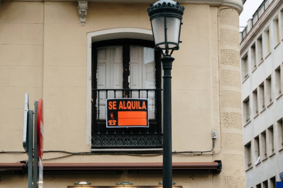 Descubre los 25 municipios más baratos para alquilar casa en España