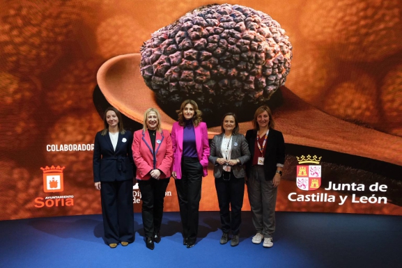 La Junta da a conocer en FITUR el VI Concurso Internacional Cocinando con trufa