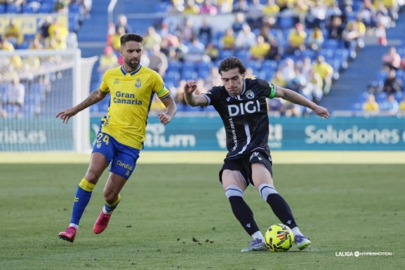  El Burgos CF y arranca un valioso punto de Gran Canaria (0-0)