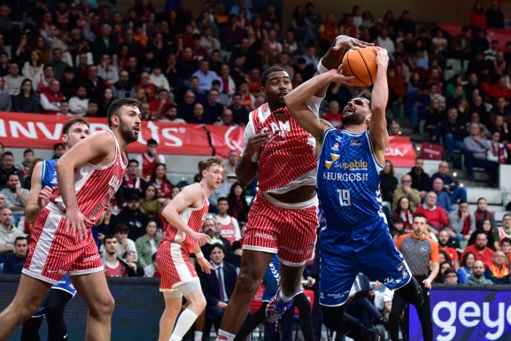 101-82 Derrota del San Pablo Burgos en una dura visita a Murcia