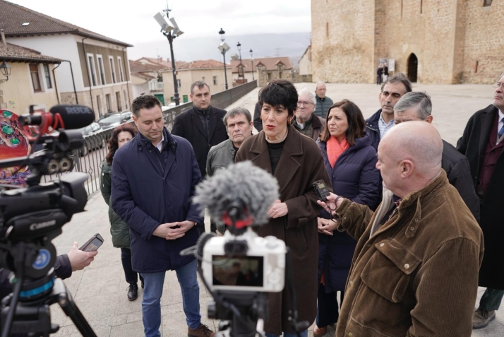 El PSOE de Burgos denuncia el abandono de las Merindades y defiende la revalorización de las pensiones