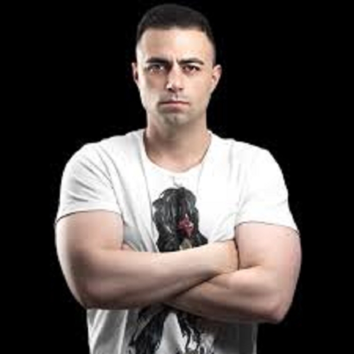 Piden retirar del cartel de los Carnavales de Burgos al DJ David Zelmar por unos comentarios ofensivos sobre Pedro Sánchez el pasado Curpillos