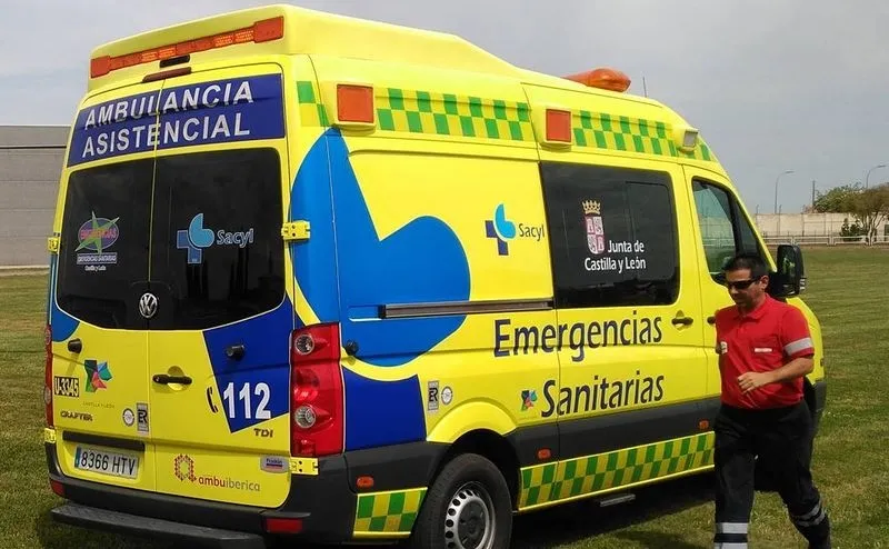 Rescatadas cuatros personas y un perro en el Río Nela en Burgos
