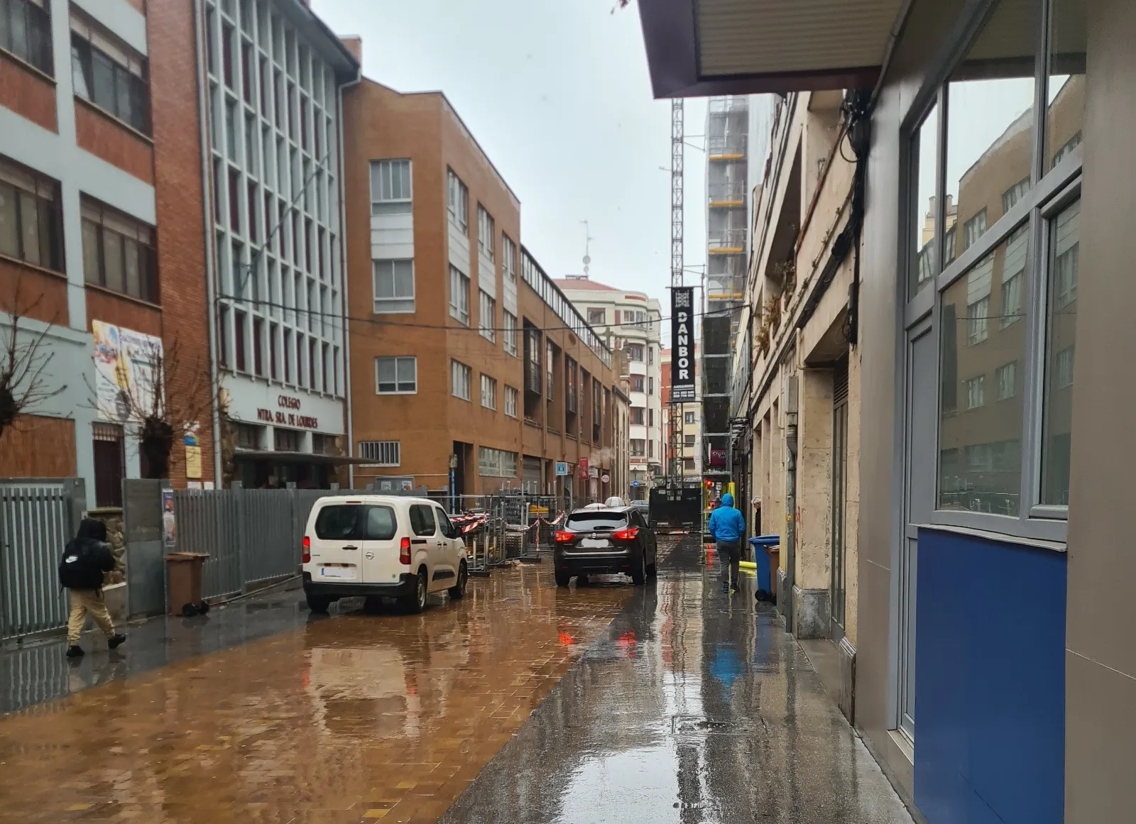 Situación lamentable del tramo peatonal de la calle San Julian