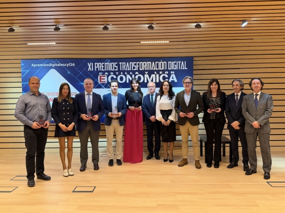 El proyecto Yo Mujer Autista de Fundación Miradas, premiado como Mejor Blog en los XI Premios Transformación Digital