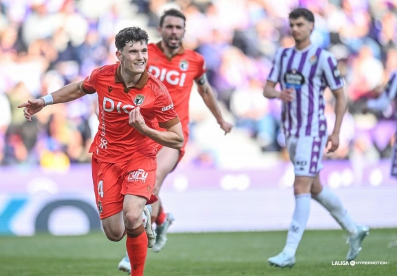 0-1 Un penalti en el 89’ desata el sueño del Burgos CF en Zorrilla