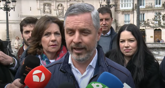 Juan Bravo (PP) arremete en Burgos contra la subida de impuestos
