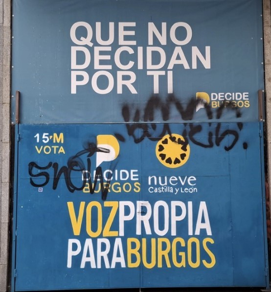 Vandalizan el mural electoral de Decide Burgos en Cardenal Segura