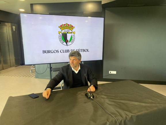 Marcelo Figoli asegura que ha recibido ofertas por el Burgos CF y por varios jugadores