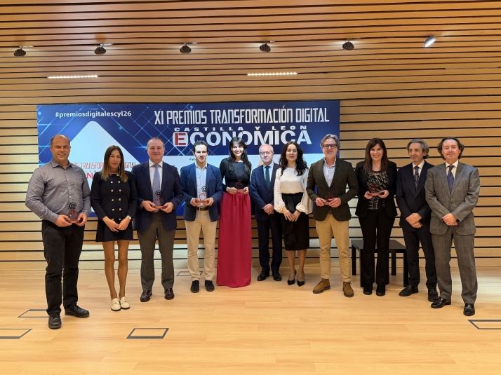 El proyecto Yo Mujer Autista de Fundación Miradas, premiado como Mejor Blog en los XI Premios Transformación Digital