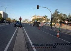 Un aparatoso choque sin heridos obliga a cortar un tramo de la N-I en Burgos