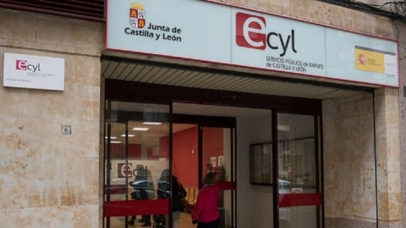 El paro baja en Burgos durante el mes de marzo en 355 personas